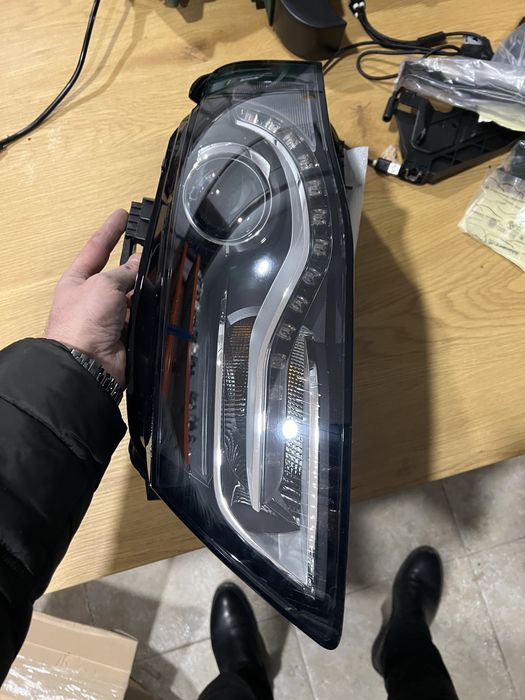 Far Dreapta Original nou Audi A4 B8, ptet 2000 lei