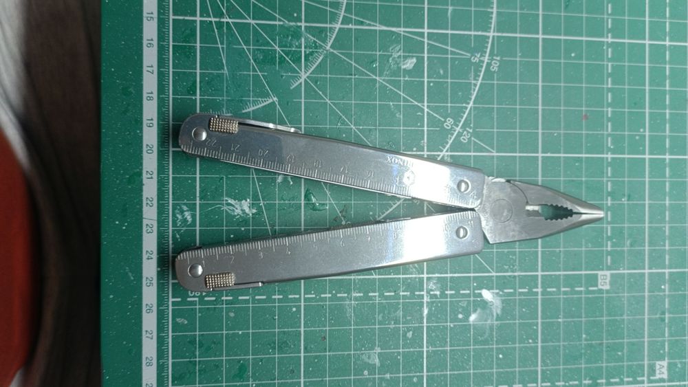 Victorinox Swisstool plus