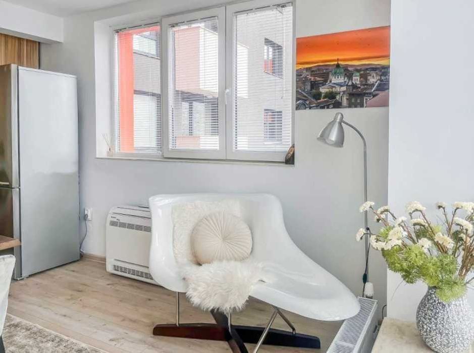 Продава се Тристаен апартамент в София, Гоце Делчев - 116 кв.м за 1707 €/кв.м - Снимка #3