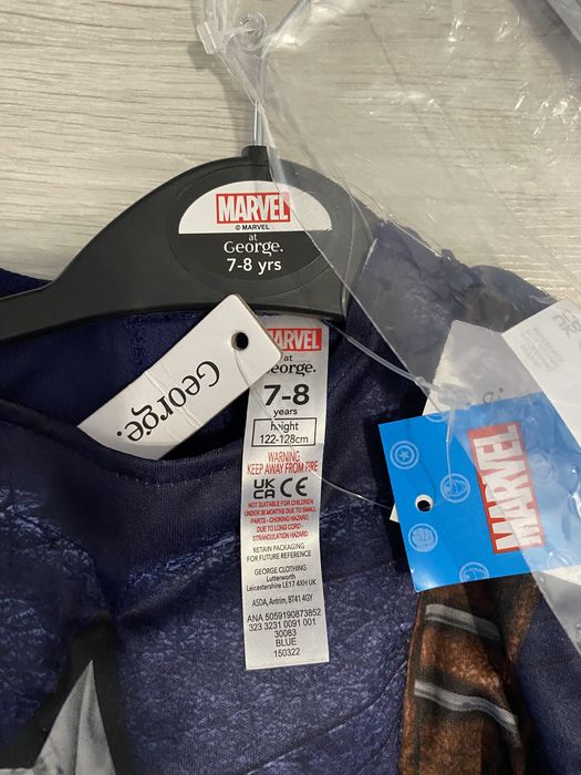 MARVEL-детски костюм с маска и щит