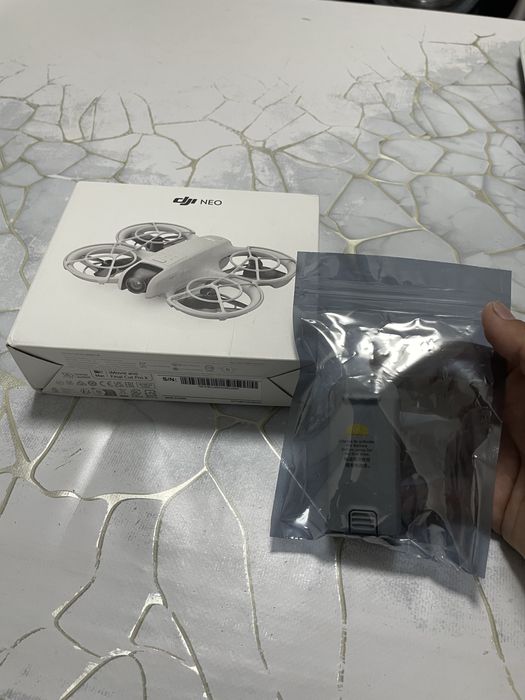 DJI NEO дрон новый исползовалься 3 раза