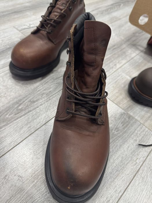 Продаю зимную обувь RedWings