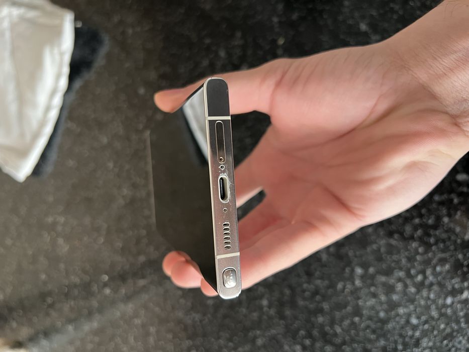 Samsung S23 Ultra 12/256 GB