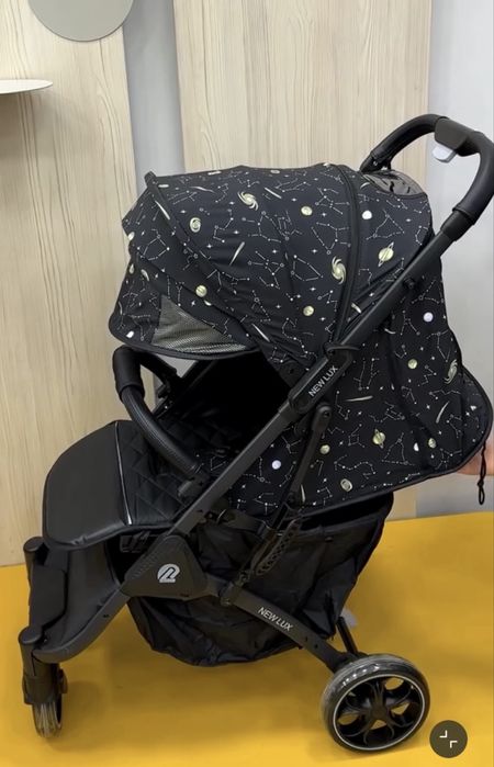 Продам детскую коляску