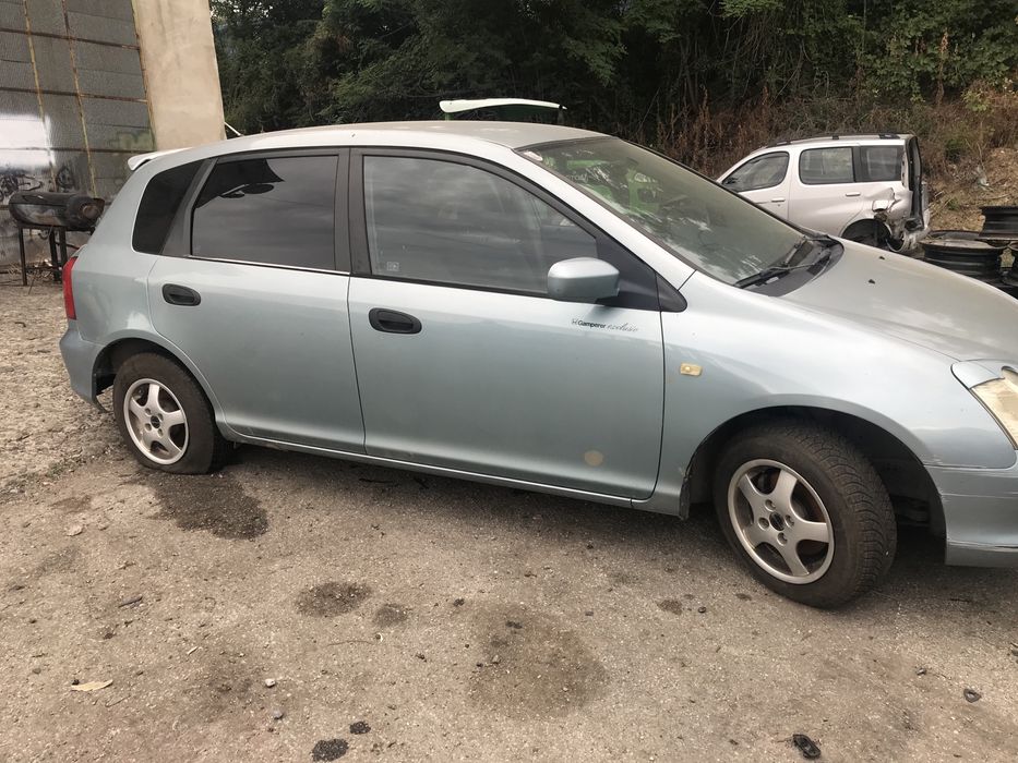 Honda Civic VII 1.4i 90к.с. на части