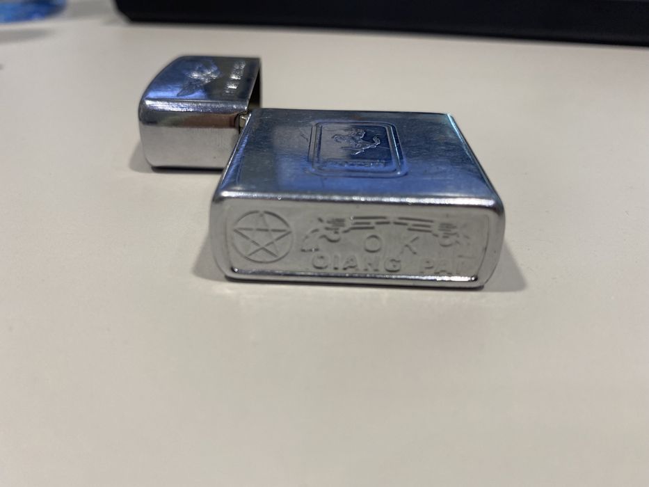 Зажигалка Zippo