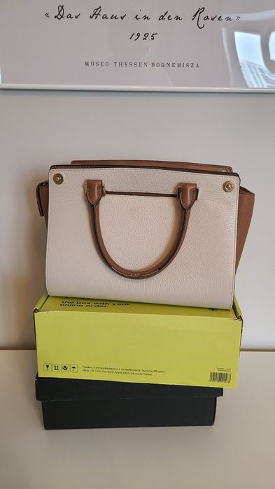 Сумка Michael Kors в дорогом карамельном оттенке