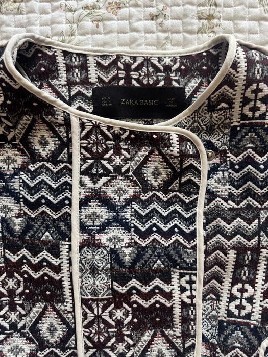 Куртка многоцаетная ZARA
