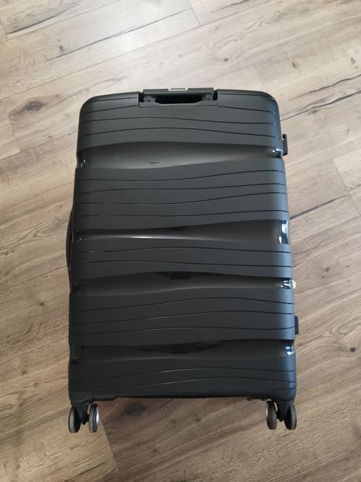 Куфар голям 77х51х30 см