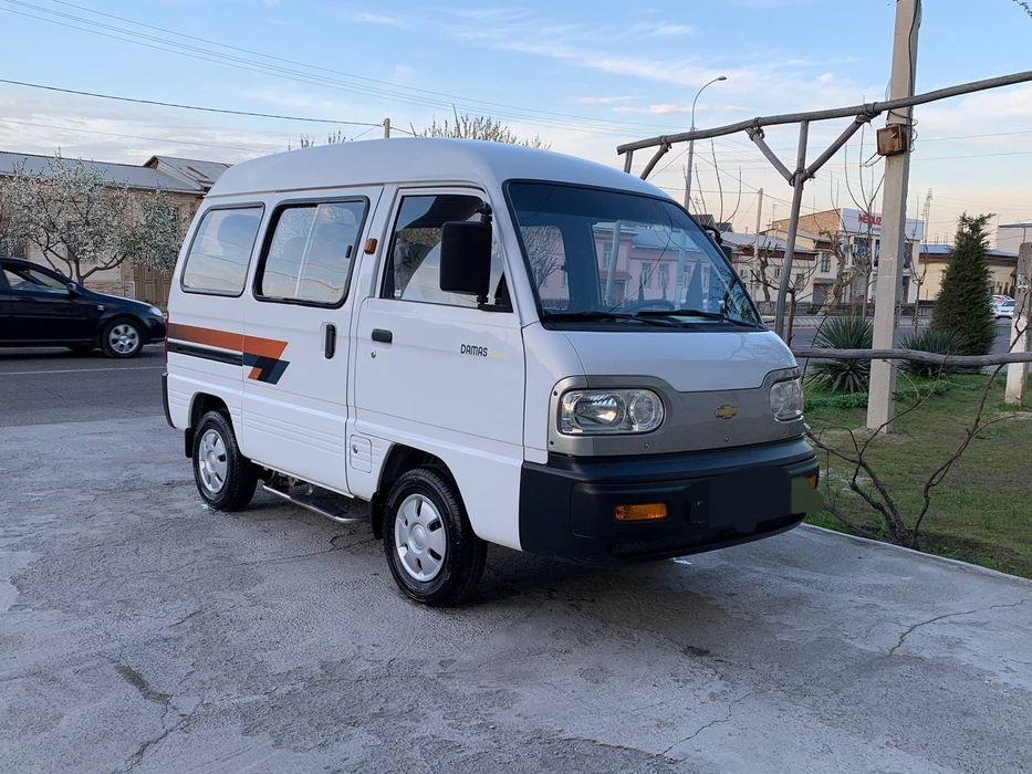 Damas sirochni sotiladi