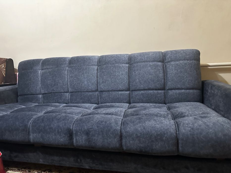 Продается Диван (раскладной)