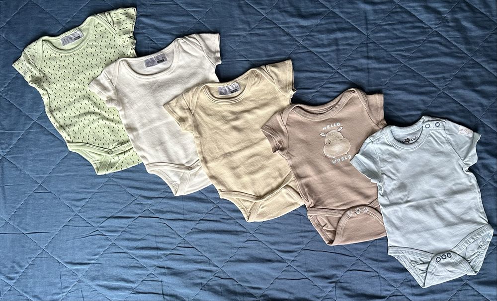 Бебешки дрешки р-р 62/68: бодита, ромпъри, дънки, ризка
