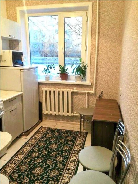 2-комн квартира с ремонтом в 16 мкр, заезжай и живи! Мебель и техника - View 5
