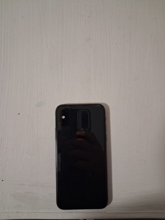 Продам Iphone Xs