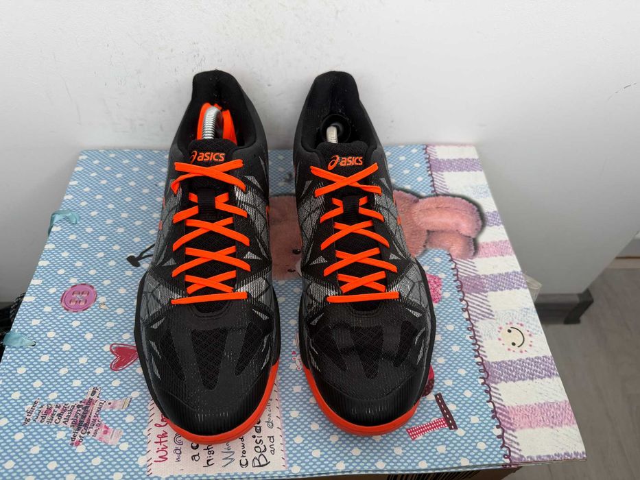 Asics ''Gel-Fastball 3''оригинални маратонки 44 номер