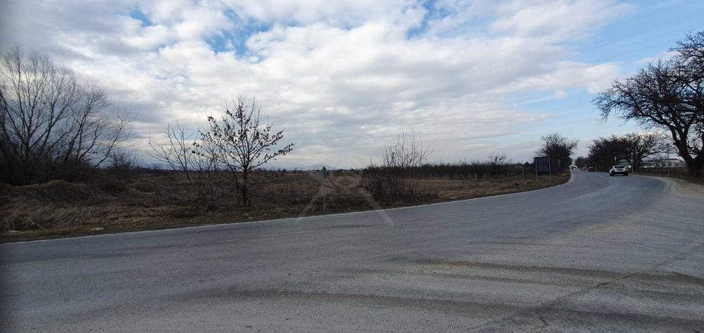 Продава се Парцел в Стамболийски - 15975 кв.м за 31 €/кв.м - Снимка #1