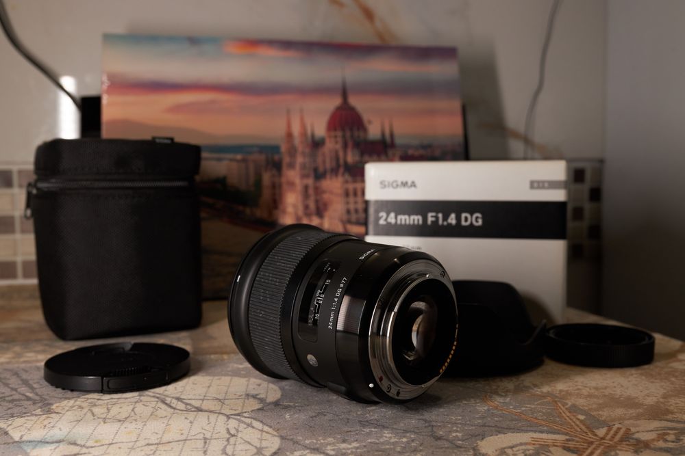 Obiectiv Sigma 24mm f/1.4 Canon EF stare impecabila