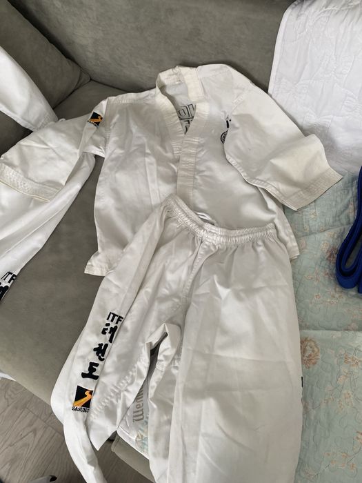 2 костюма Тхэквандо