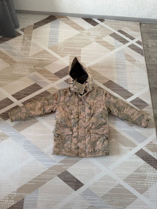 Продам бушлат со штанами размер 48