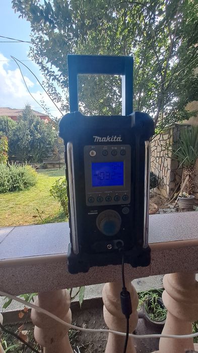 Makita  bmr  100