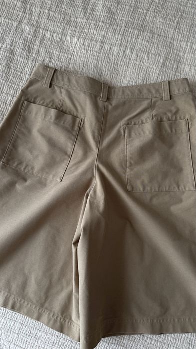 Шорты бермуды Uniqlo