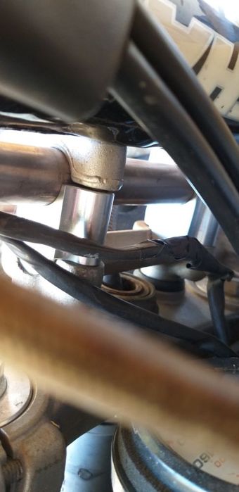 Повдигачи за мото кормило,22мм,и 28мм и преходник от 22 към 28мм