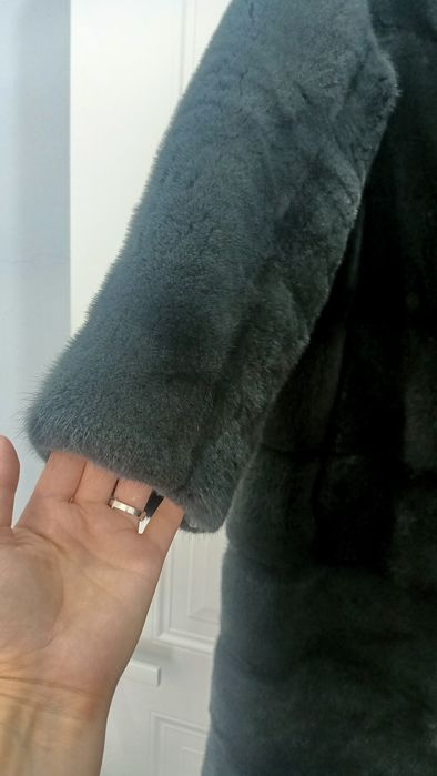 Продам норковую шубу