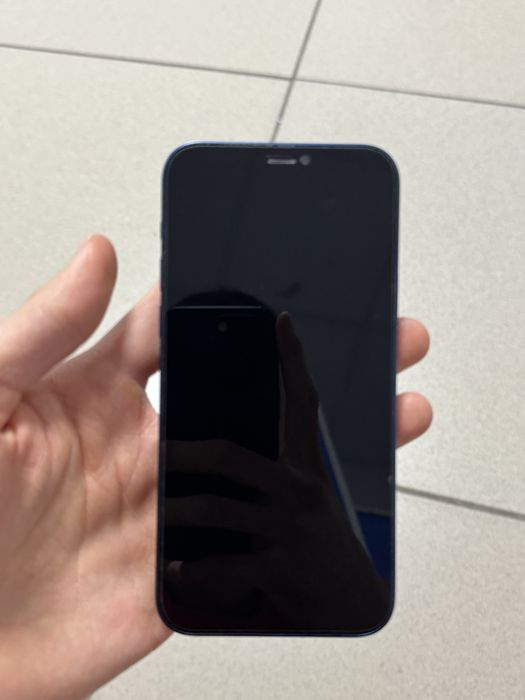 Айфон 12 на 64 гб