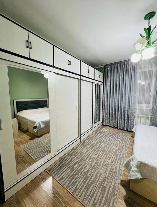 2/2/4 Буюк Ипак Йули Сайрам школа Дипломатия 54м2