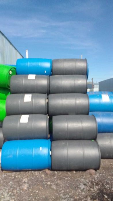 Пластиковые бочки