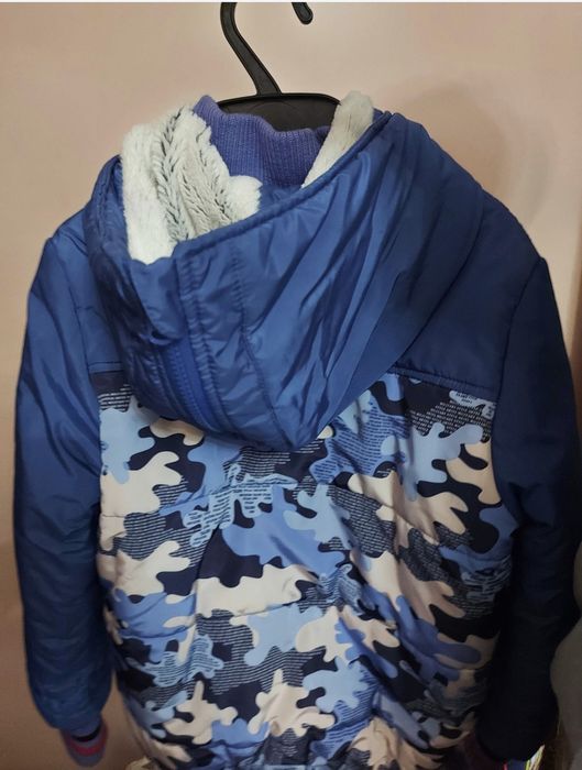 Куртки на мальчика