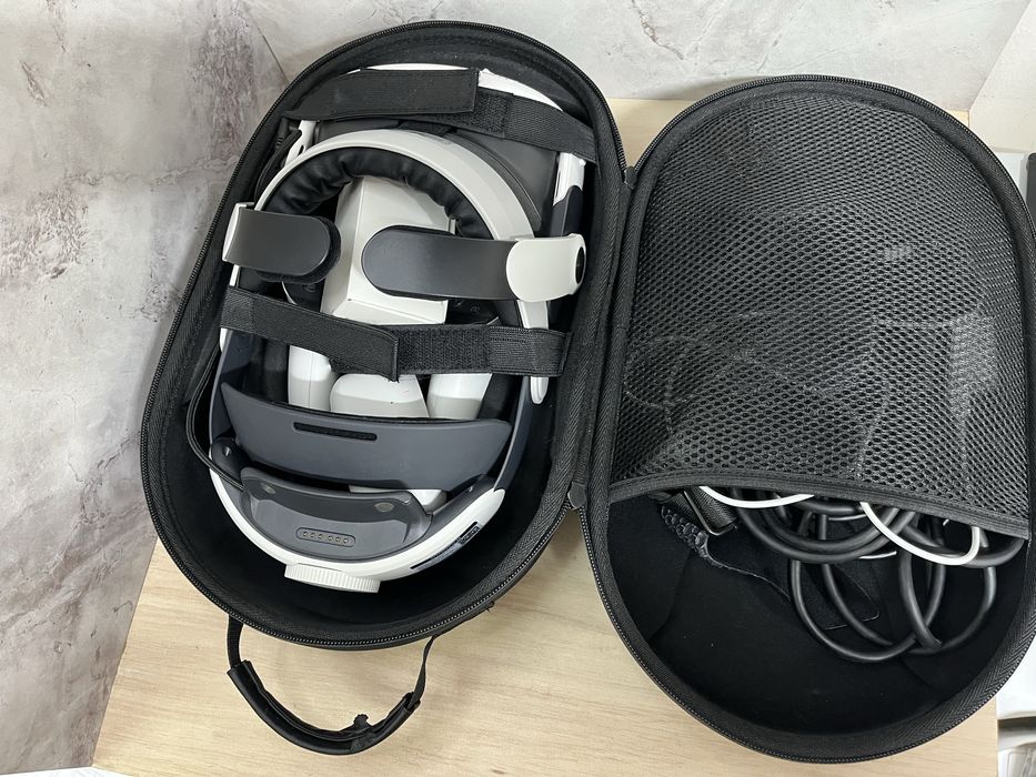 VR-очки Meta Quest 3/ Meta Quest 3 VR Headset