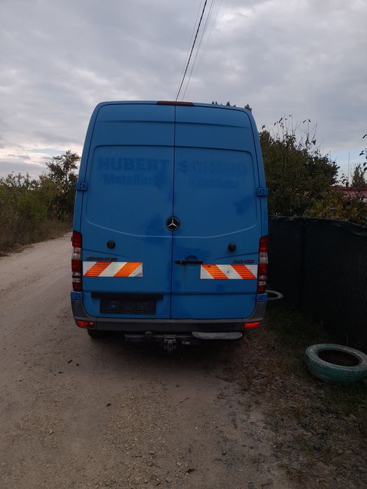 Vând Mercedes Sprinter