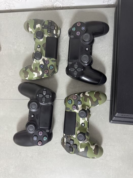 Продам Playstation4 PRO!