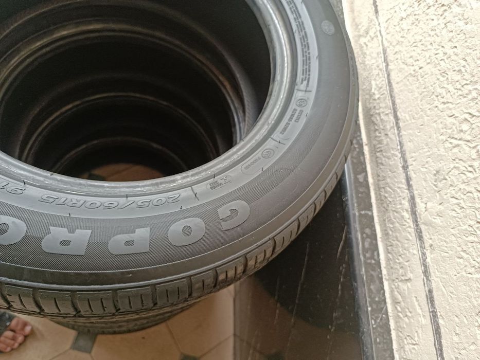 205 60 R15 Balon Gopro Holati Yaxshi Ayibi Yoq