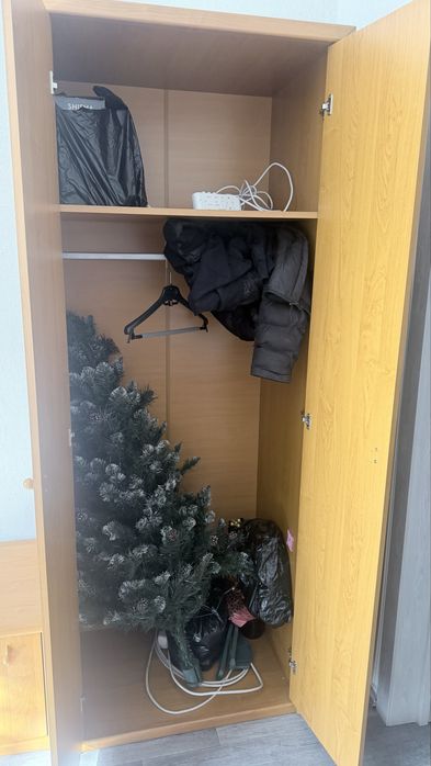 Продам шкафы гарнитур