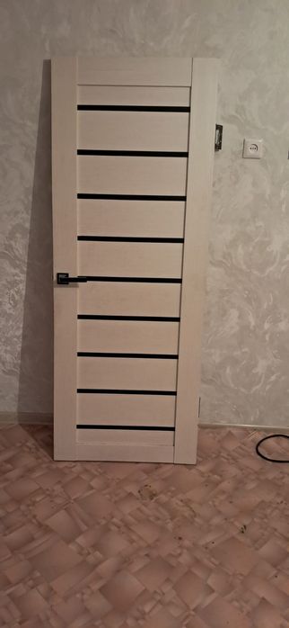 Продам двери в хорошем состоянии