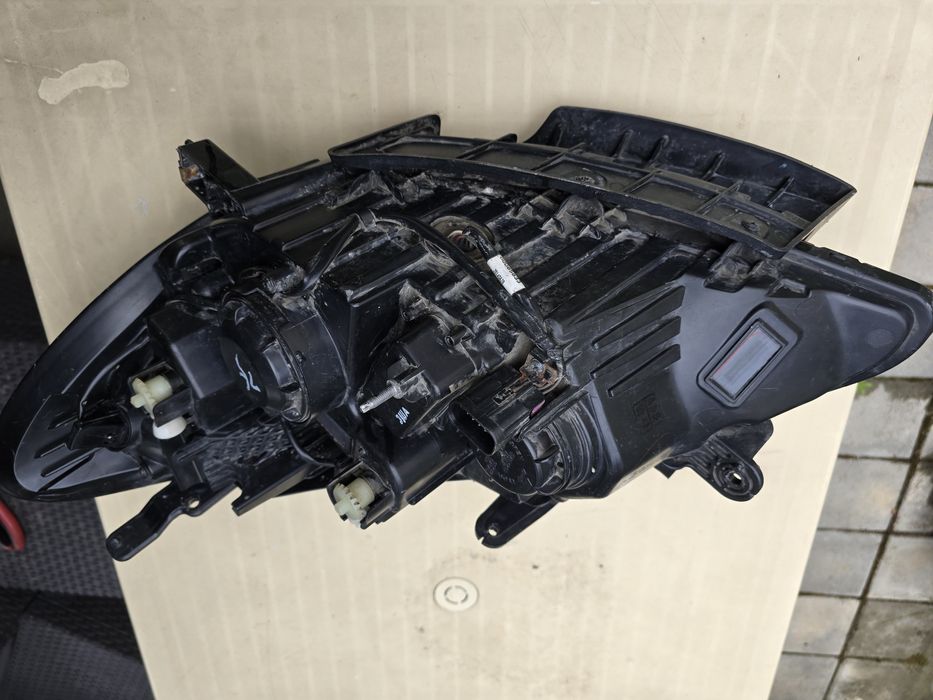 Far dreapta Opel Mokka