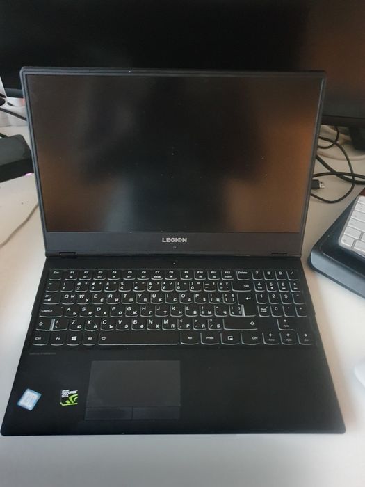 Лаптоп Lenovo Y520