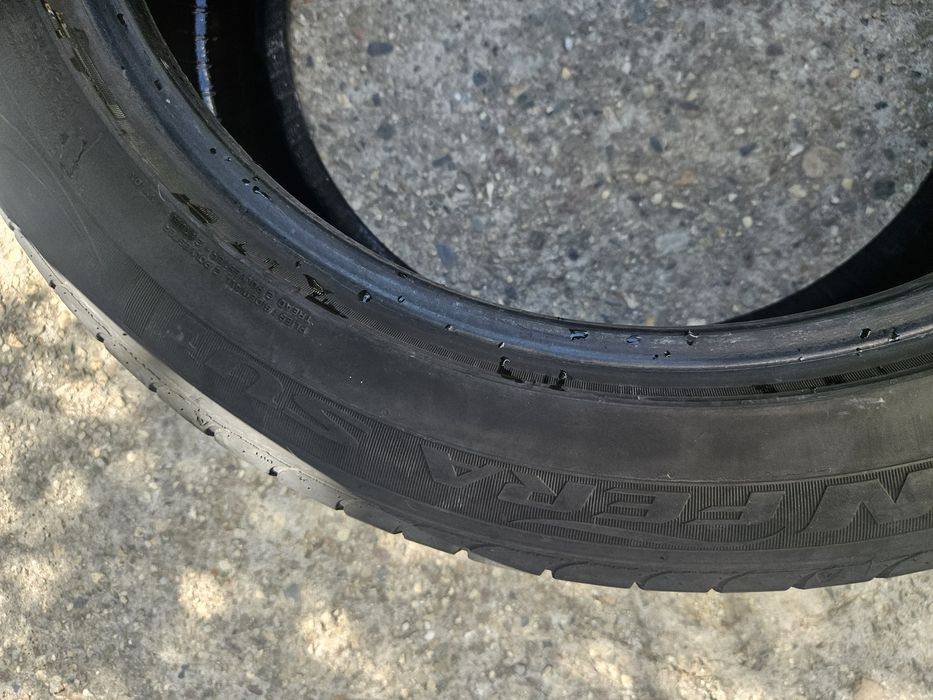 Гуми 255/45/19 дот19