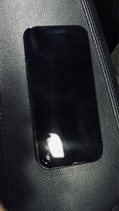 Айфон 16про 256мб ………