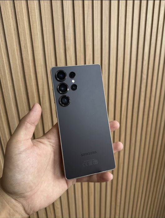 Samsung S 25 ultra 12/256