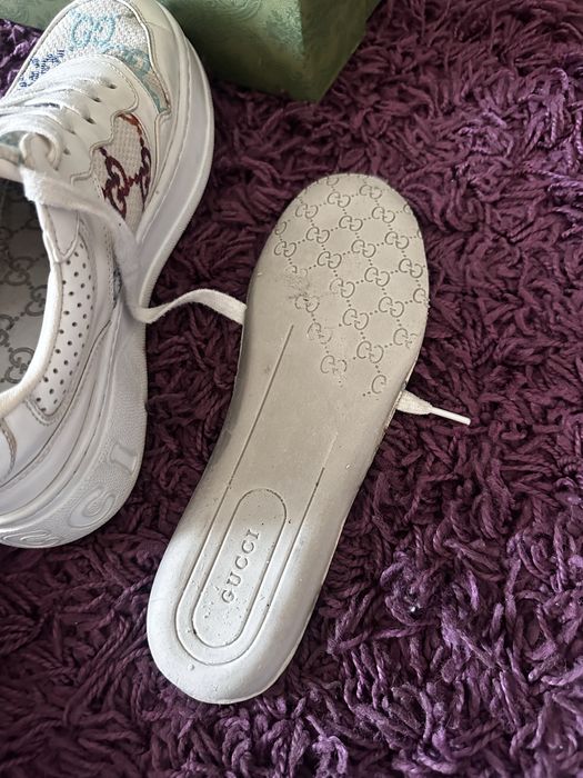 Adidasi gucci 39