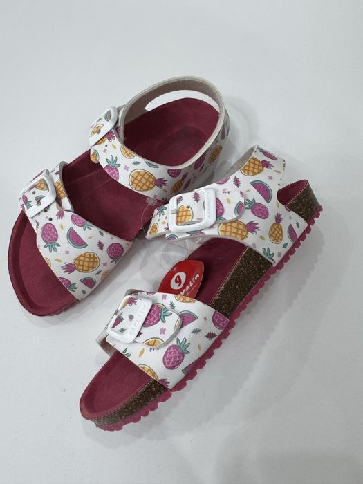 Сандалии для девочек Garvalin