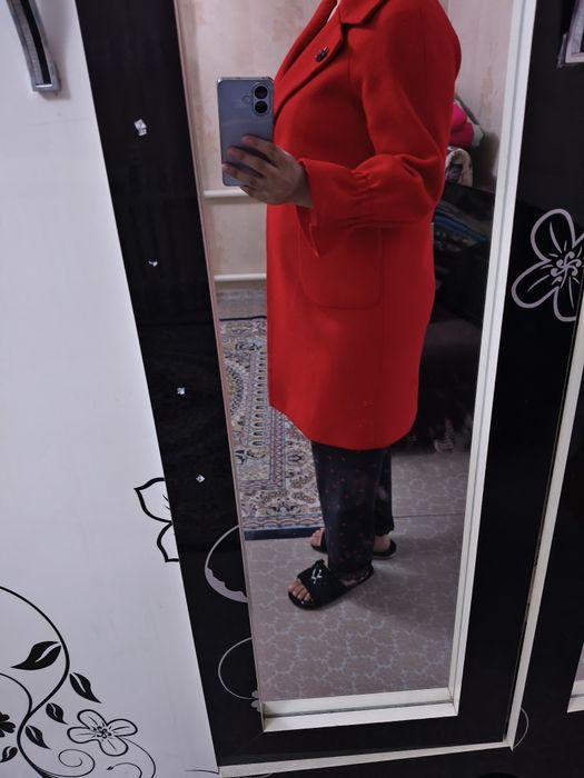 Отдам пальто размер L