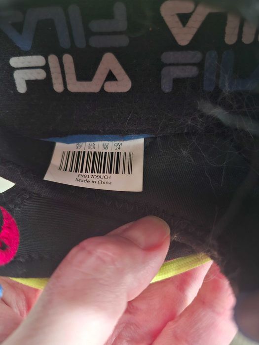 Кроссовки летние