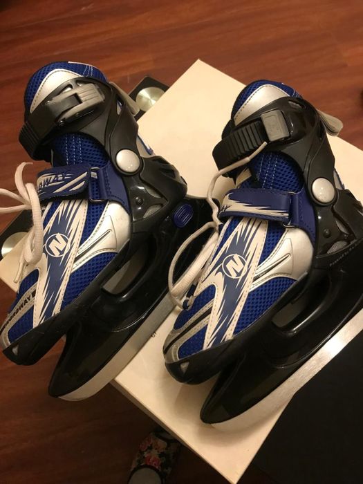 Коньки хокеейные , а также прогулочные