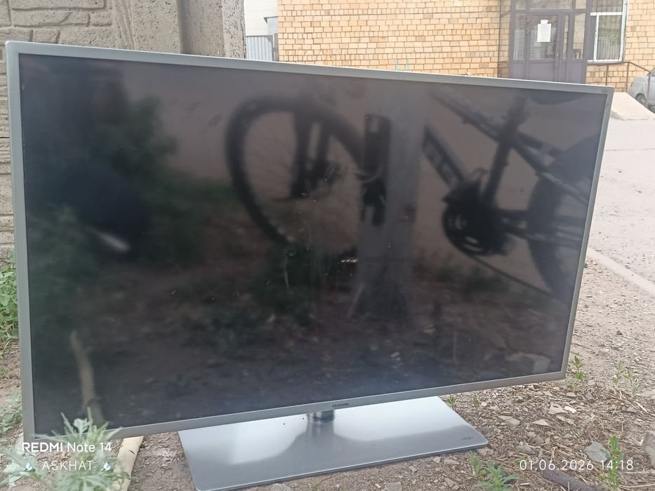Телевизор (Samsung)