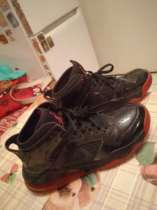 Jordan Mars 27 н.43