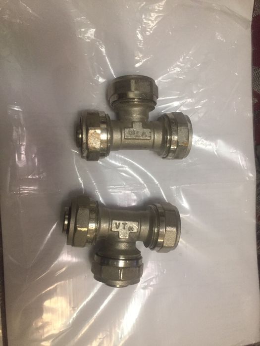 Продам запчасти на сантехнику